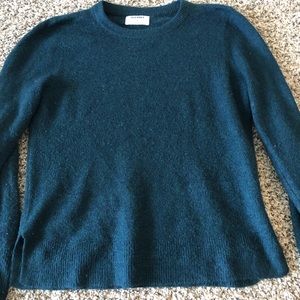 Green Old Navy Sweater